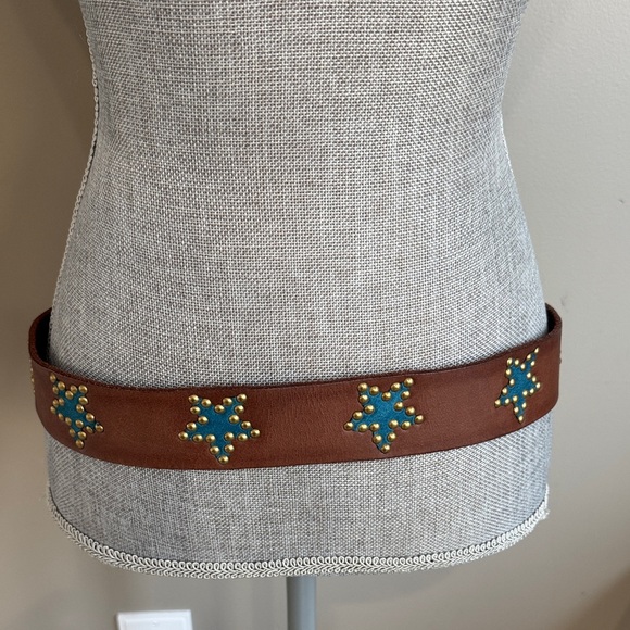 Free People brown Belt with Brass Buckle & studs and Blue Star Accents Size M/L - Picture 9 of 10